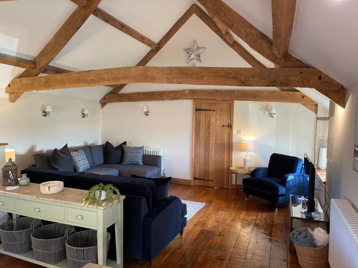 The Cider Barn - Spacious First Floor Apartment Set Within Barn Conversion Cheltenham Kültér fotó